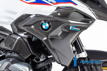 Kanał powietrzny prawy z klapką (2 sztuki) BMW R 1250 GS (od 2019) ILMBERGER WKR.005.GS19T.K.