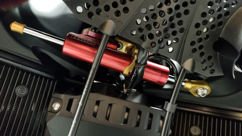 Amortyzator skrętu Hyperpro RCS wraz z mocowaniem KTM 1290 Super Adventure S 2015-2024