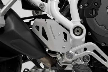 OSŁONA PIĘTY NA PRAWĄ STRONĘ SW-MOTECH TRIUMPH TIGER 900/GT/RALLY/PRO (19-), BLACK