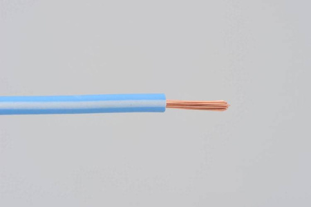 Przewód  AVS0.75  jasny niebieski/biały  2m
