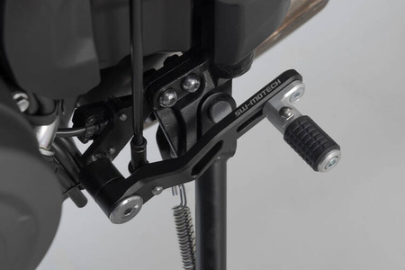 DŹWIGNIA ZMIANY BIEGÓW SW-MOTECH TRIUMPH TRIDENT 660 (21-) BLACK/SILVER