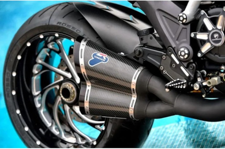 TERMIGNONI Układ Wydechowy RACING CARBON BLACK ED DUCATI DIAVEL 1200