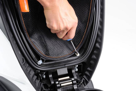 Daytona  Kieszeń pod kanapę motocyklową rozm. M 93001