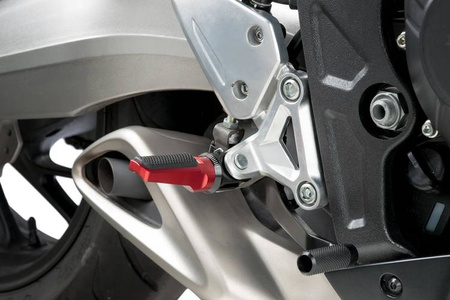 Podnóżki PUIG Sport (z gumą, wymagają adapterów) Czerwony (R) 7318R