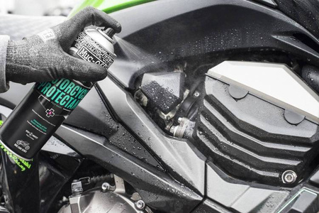 608 - Motorcycle Protectant preparat zabezpieczający każdą powierzchnię pomiędzy myciami - 400ml