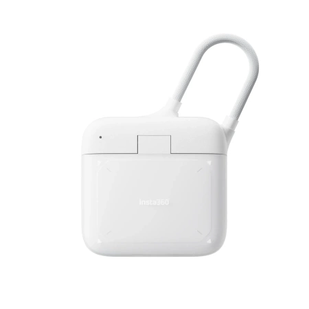 Insta360 2-in-1 Card Reader + Case