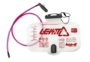 LEATT (2020) NOWOŚĆ BLADDER FLAT CLEAN TECH 2L (HORIZONTAL) POJEMNIK NA PŁYN POZIOMY POJEMNOŚĆ 2L (USTNIK I RURKA W ZESTAWIE)