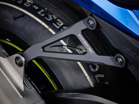 Evotech Performance uchwyt wydechu - Suzuki GSX-R1000 (2017 - 2022)