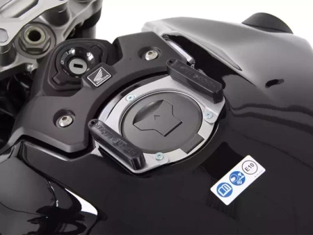 Honda CB 1000 R (2018-) Tank ring Lock it