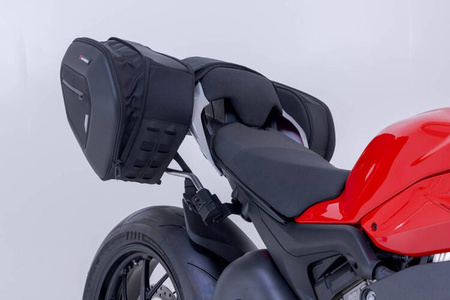 ZESTAW SAKW BOCZNYCH PRO BLAZE H I STELAŻY SW-MOTECH DUCATI STREETFIGHTER V4/S (19-) BLACK