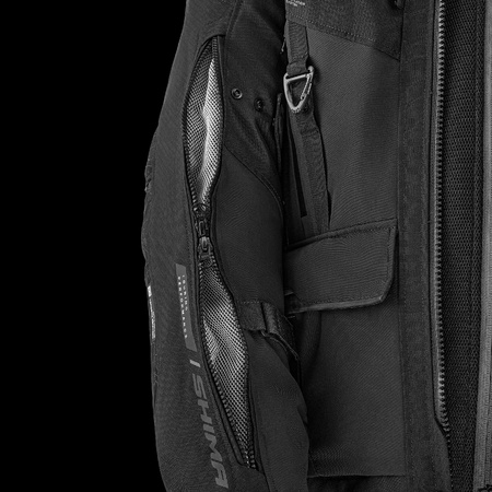 TRACKER MEN JKT BLK Shima