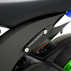 ZAŚLEPKA PODNÓŻKA TYŁ KAWASAKI ZX10R 11- TYLNA
