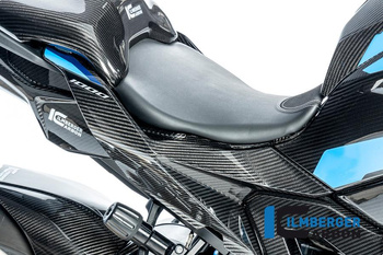 Panel boczny siedzenia prawy do motocykla BMW M 1000 XR od 2024 - ilmbeger CG.HVR.006.MXR24