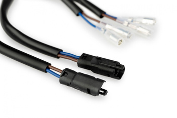 Przewody do podłączenia kierunkowskazów do KTM Duke / Triumph Speed Czarny (N) 22083N