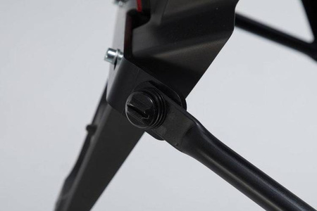 ZESTAW KUFRÓW BOCZNYCH TRAX ADV I STELAŻY SW-MOTECH CRF1000L AFRICA TWIN (15-17) BLACK 45/37L