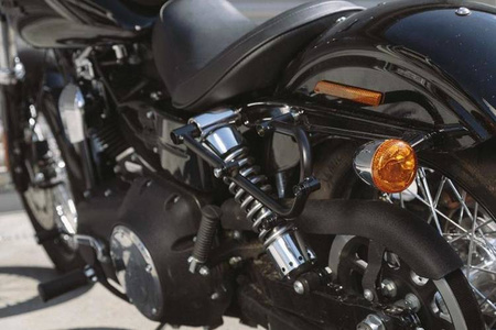 STELAŻ BOCZNY SLC LEWY SW-MOTECH HARLEY DYNA MODELS (09-) BLACK