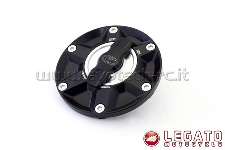 Korek wlewu paliwa  EVOTECH RC BMW