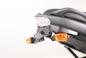 MOCOWANIE TABLICY REJESTRACYJNEJ RG RACING KAWASAKI VERSYS 650 BLACK