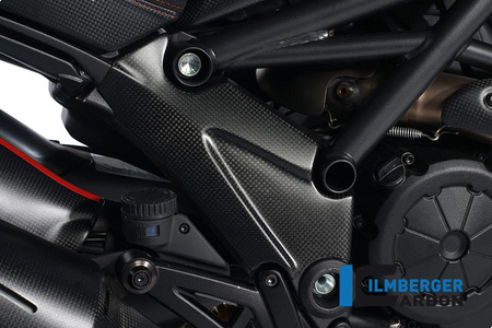 Osłona ramy prawa - carbon Ducati Diavel (2011-2013) ILMBERGER RAR.018.DIAVE.K