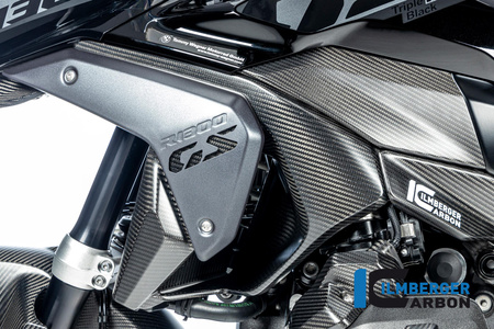 Osłona wlotu powietrza lewa - matowa, carbon BMW R 1300 GS od 2023 ILMBERGER CM.LAL.018.R23GS