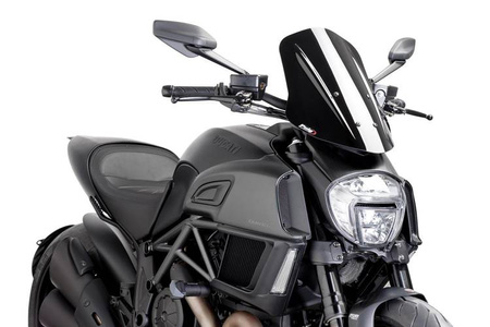Owiewka PUIG do Ducati Diavel 14-18 (Touring) Czarny (N) 7570N