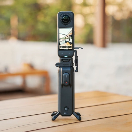 Insta360 FOMO Power Handle