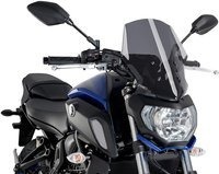 Mocno przyciemniany (F)