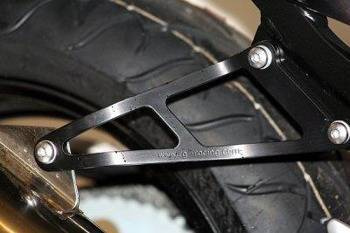 MOCOWANIE WYDECHU HONDA CBR900 02- BLACK