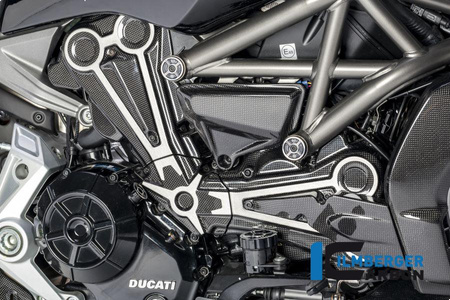 Osłony paska rozrządu z połyskiem i chromowaną aplikacją do Ducati XDiavel / XDiavel S (2016-17) - gloss ILMBERGER ZAO.099.XD16G.K