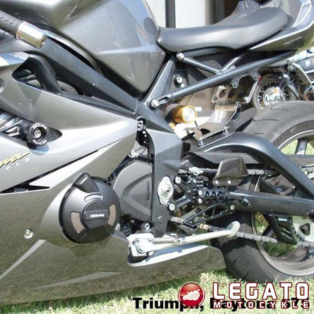 Osłona dekla alternatora GB Racing Triumph Daytona 675 2006-2012 / Street Triple 675 2007-2010