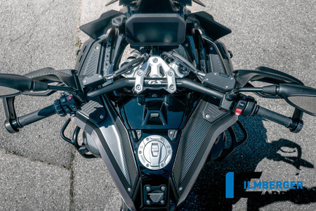 Osłona górna zbiornika prawa - carbon matowy BMW R 1300 GS Adventure (od 2024) ILMBERGER CM.TUR.013.24GSA