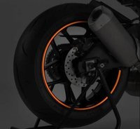 Pomarańczowy odb. (X)