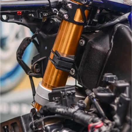 B&G Racing Ograniczniki Skrętu na Lagę 