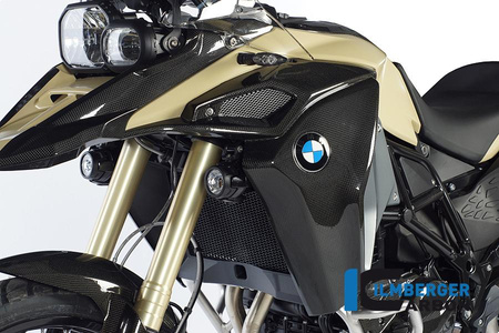 Osłona chłodnicy / pokrywa airbox lewa - carbon BMW F 800 GS Adventure (od 2013) ILMBERGER WKL.005.F8GSA.K