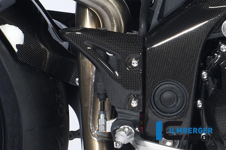 Ochrona pięty prawa carbon do motocykla Triumph Speed Triple (2011-now) ILMBERGER FSR.008.TRSPT.K