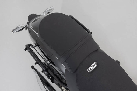 ZESTAW SAKW I STELAŻY LEGEND GEAR LC SW-MOTECH BMW R18 (20-)