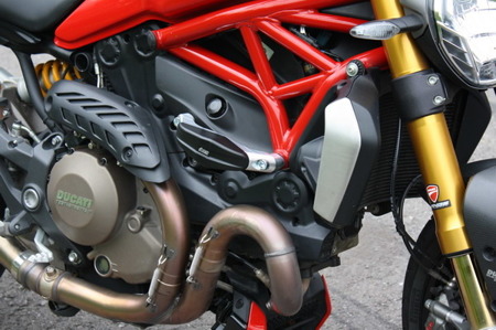 GSG-MOTOTECHNIK Crash pady ramy Ducati Moster 1200 14-